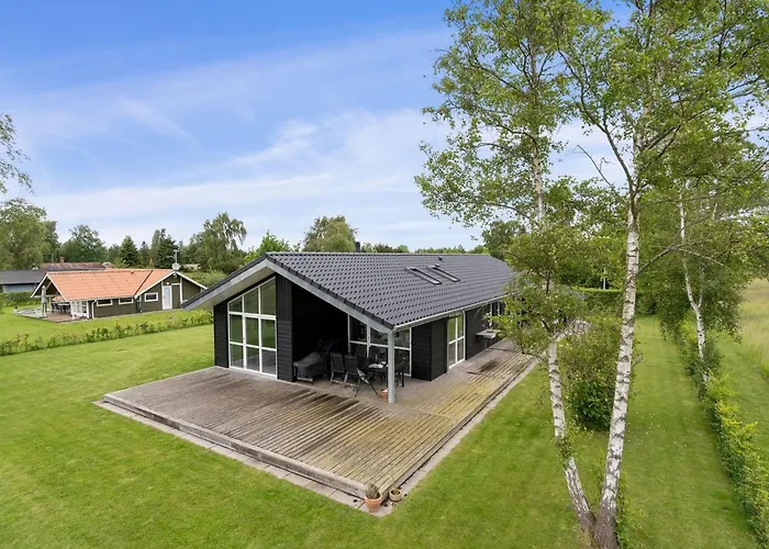 Haeryst - 300m From The Sea By Interhome